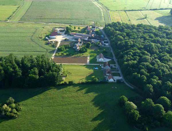 Vue aérienne de Ligny le Châtel