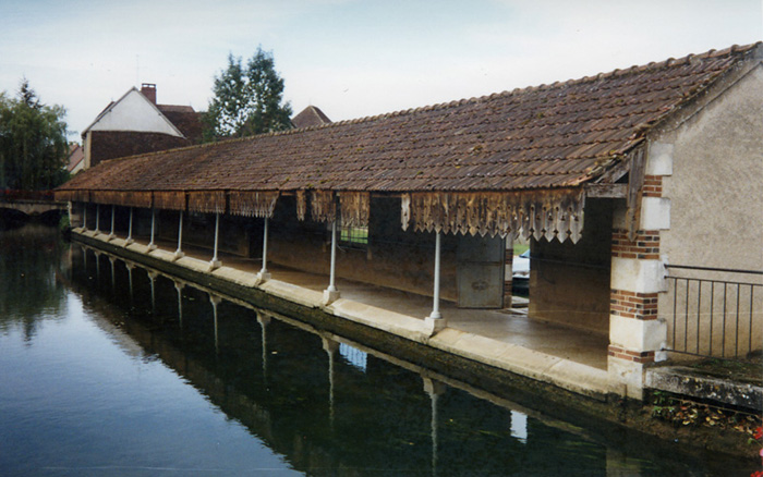 Photos du grand lavoir de Ligny le Châtel